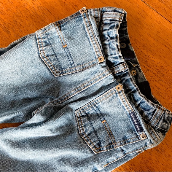 Calvin Klein • Straight Leg Jeans - Picture 6 of 6